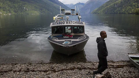 Guardian Watchmen are manning checkpoints around Indigenous communities to prevent the spread of Covid-19 (Photo courtesy of Ruth Fremson/The New York Times)