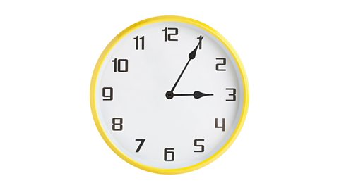 A clock displaying 3:05