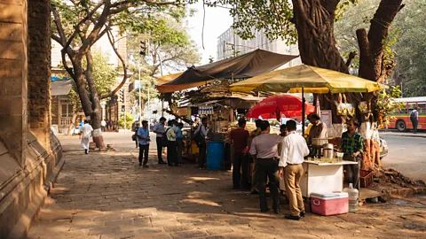 Alamy Tapris chai and street vendors can be seen dotted around Indian city streets (credit: Alamy)
