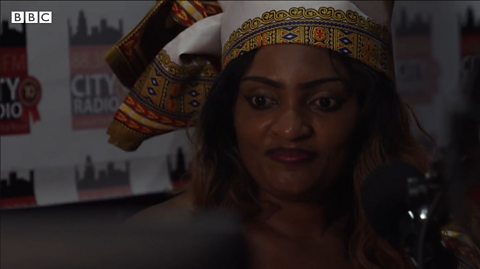 Rwanda Sex: Wo bí àwọn obìnrin yìí ṣe máa ń gbáradì ojú abẹ́ wọn fún ìbálòpọ̀ - BBC News Yorùbá