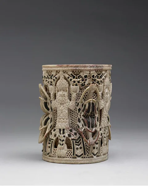 British Museum An ivory armlet depicts the Oba (king) of the African kingdom of Benin with symbolic mudfish legs (Credit: British Museum)