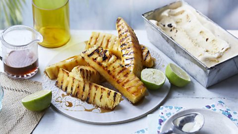 Grilled pineapple with ice cream