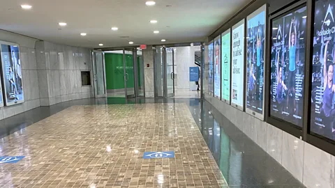 Hilary George-Parkin Even though lockdown restrictions have relaxed, the PATH halls are nearly empty as there are no Bay Street workers to do their errands or grab lunch (Credit: Hilary George-Parkin)