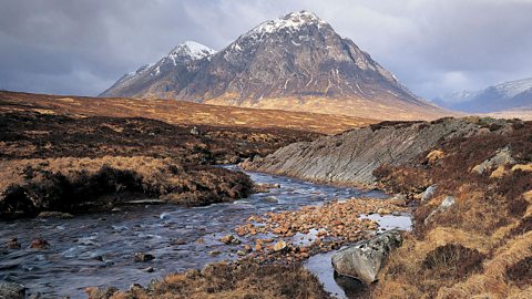 Il est un écossais chose Munro Ensachage-Scotland Hill Walking Mountains pays 