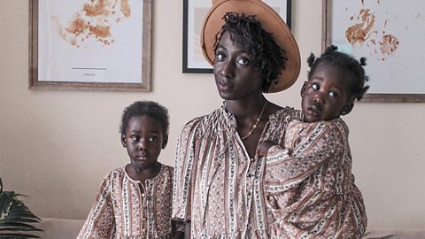 Chaneen with her 2 daughters.