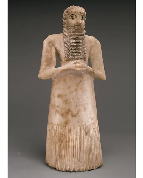 Metropolitan Museum of Art The Sumerians used abnormally large eyes to convey the holiness of divine figures (Credit: Metropolitan Museum of Art)