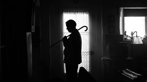 Gisele Schmidt/Netflix According to Variety’s review, Mank is “a tale of Old Hollywood that’s… steeped in Old Hollywood – its glamour and sleaze, its layer-cake hierarchies, its corruption and glory”