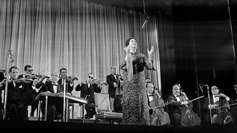 تحذير بشرة مباشرة  BBC World Service - The Forum, Umm Kulthum: Egypt's singing superstar