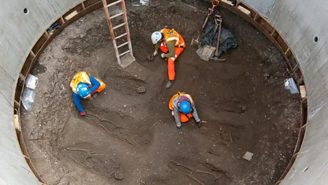 Amer Ghazzal/Alamy Archaeologists found traces of 660-year-old bacteria in the skeletons of plague victims unearthed by the Crossrail project in London (Credit: Amer Ghazzal/Alamy)
