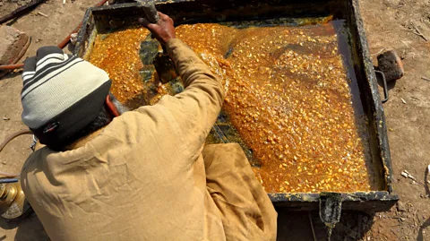 Amir Mukhtar/Getty Images Jaggery is made by evaporating freshly pressed sugarcane juice and cooling the thickened liquid in moulds (Credit: Amir Mukhtar/Getty Images)