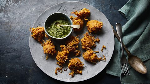 Transform your red lentils into pakora with this simple recipe