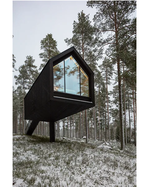 Marc Goodwin Archmospheres In rural Finland, Studio Puisto's Niliaitta prototype perches on a single column (Credit: Marc Goodwin Archmospheres)
