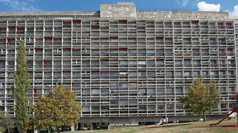 Alamy Think of concrete, and modernist architecture often comes to mind, such as the imposing buildings of Le Corbusier in France (Credit: Alamy)