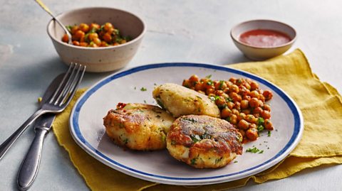 Click or tap for the recipe for my aloo tikki
