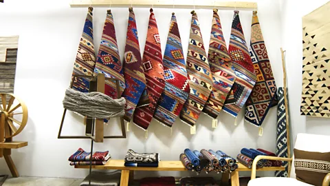 Kate Kunath Porfirio Gutiérrez makes textiles with handmade dyes derived from nature (Credit: Kate Kunath)