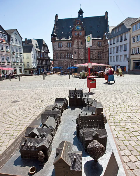 Alamy Many landmarks around the city have detailed scale models for partially sighted visitors to feel their way around (Credit: Alamy)