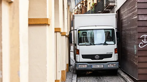 Paul Quayle/Alamy Most of us are aware that blindly following a satellite navigation system can lead to sticky situations (Credit: Paul Quayle/Alamy)