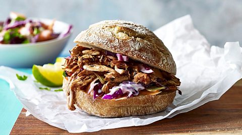 Pulled jerk jackfruit burger