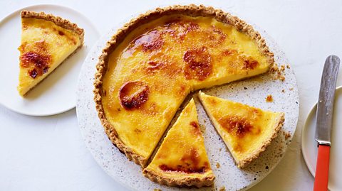 Click or tap to get the pretzel brûlée tart recipe
