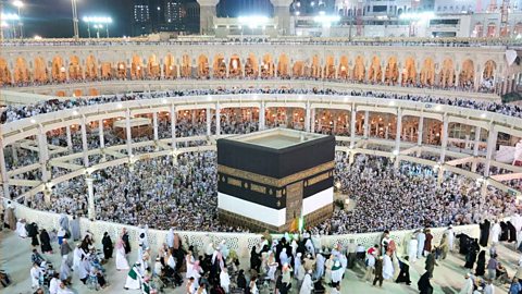 Focus image: pilgrims attending the Hajj pilgrimage in Mecca, Saudi Arabia