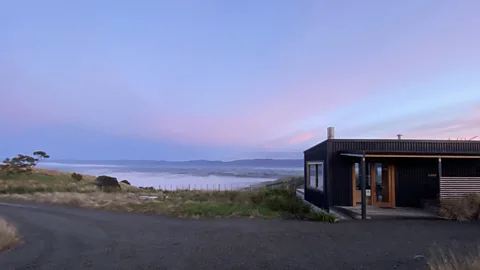 Jacqui Gibson Well-positioned for stargazing, Whitimanuka Retreat in the Wairarapa is kitted out with binoculars and books on what to see in the night sky (Credit: Jacqui Gibson)