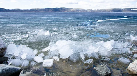 Phoebe Smith At a depth of 246m, Pingualuit lake is only ice-free for around 6-8 weeks each year (Credit: Phoebe Smith)