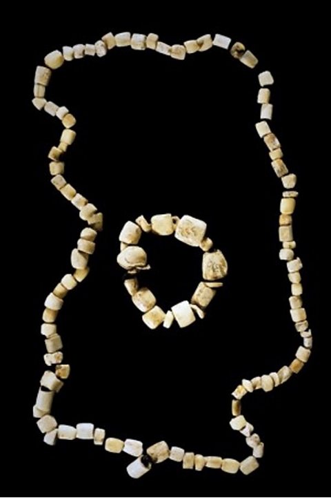 Skara Brae necklace and bracelet made from bones and teeth.