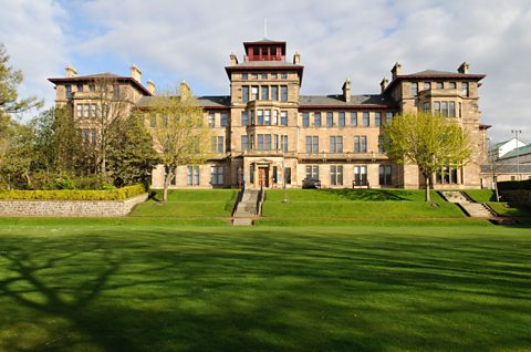 Between 1916 and 1919 Craiglockhart, Edinburgh, was used as a military psychiatric hospital for the treatment of British officers suffering from shell shock.