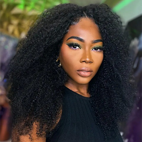 Photograph of Shantania Beckford - Fashion and beauty video creator