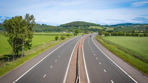 Different types of roads and road safety - BBC Bitesize