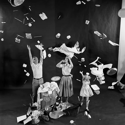 Getty Images/ Peter Stackpole An article about "throwaway living" in a 1955 issue of Life magazine was illustrated with a staged photograph (Credit: Getty Images/ Peter Stackpole)