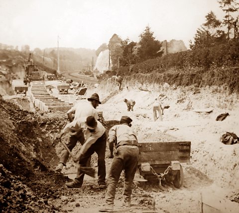 Navvies building a railway line in the UK, early 1900s.