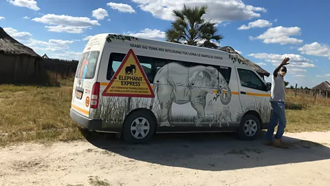 Ecoexist Trust The bus covers six villages, chosen for having witnessed the most human-elephant conflict (Credit: Ecoexist Trust)