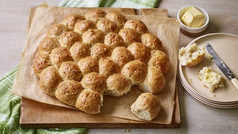 Tear and share cheese bread by Mary Berry