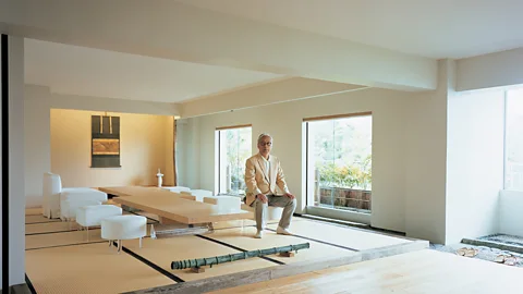 Yasutomo Ebisu Hiroshi Sugimoto in his Tokyo home studio (Credit: Yasutomo Ebisu)
