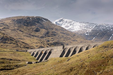 Stèisean Cumhachd a' Chruachain, Earra-Ghàidheal agus Bòd