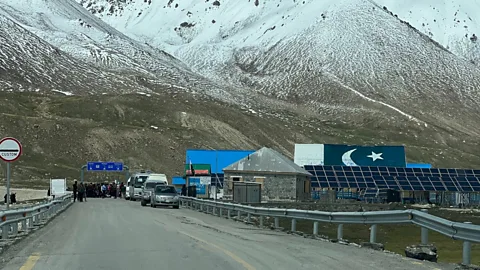 Aysha Imtiaz Constructed by the National Bank of Pakistan in 2016, the solar- and wind-powered machine serves the residents and staff at this border crossing (Credit: Aysha Imtiaz)