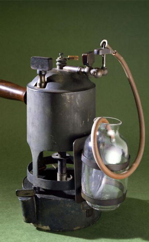 A photograph of a carbolic acid spray 