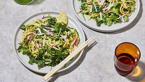 Courgette, coconut and spinach noodles