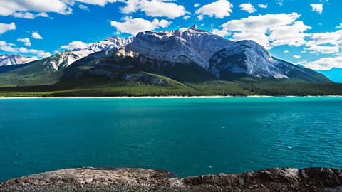 Kelly Fletcher/Getty Images The train passes Moose Lake on the way to Prince George, where the train stops for the night (Credit: Kelly Fletcher/Getty Images)