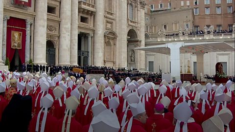 Pope Benedict XVI: Letterkenny woman reads at papal funeral - BBC News