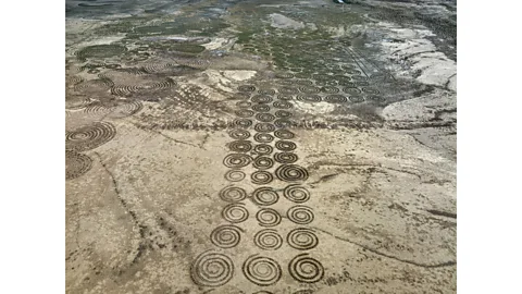 Edward Burtynsky, Nicholas Metivier Gallery, Toronto / Flowers Gallery, London Desert Spirals #1, Verneukpan, Northern Cape, South Africa, 2018 (Credit: Edward Burtynsky, Nicholas Metivier Gallery, Toronto / Flowers Gallery, London)