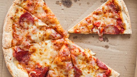 Pizza box with pizza in it 