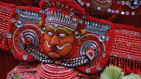 KANDANAR KELAN | Theyyam | Kannur | Photography :: Behance