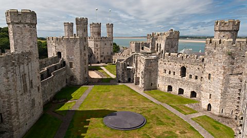 Ffotograff o gastell Caernarfon