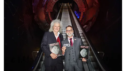 Sir Brian May and Dante Lauretta at book launch (Pic: London Stereoscopic Company)