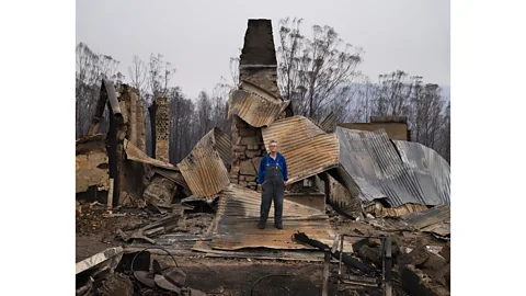 Gideon Mendel Jenni Bruce, Upper Brogo, New South Wales, Australia, 15 January 2020, from the series Burning World (Credit: Gideon Mendel)