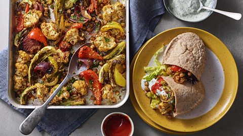 Chickpea traybake pittas