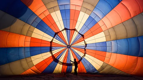 How safe are hot air balloons? What to know before taking to the clouds