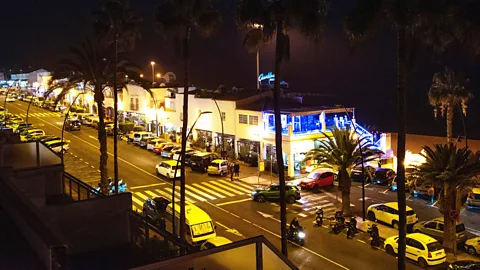 Deal Town seafront at night Stock Photo - Alamy